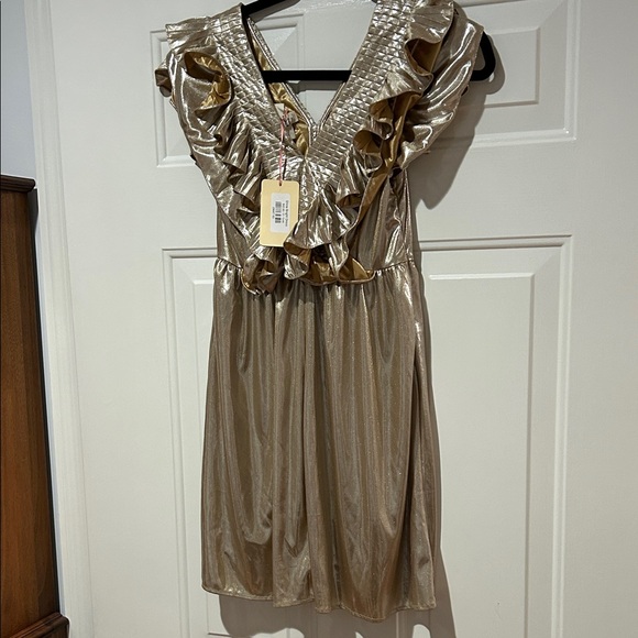 entro Dresses & Skirts - Entro Gold Ruffle Mini Dress